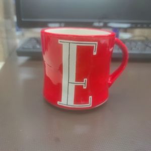 Anthologie Initial E coffee mug